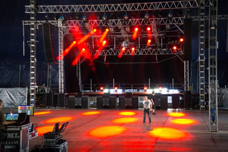 2022 Aufbau Zeltspektakel Winterbach