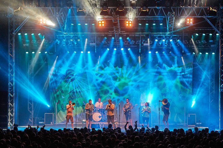 2024 LaBrassBanda Foto: Thilo Ortmann